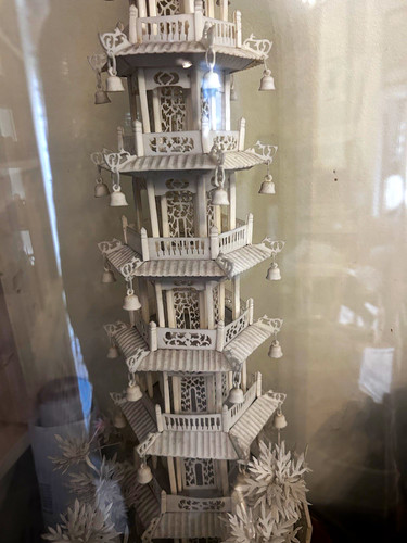 Large antique chinese - chinese, carved