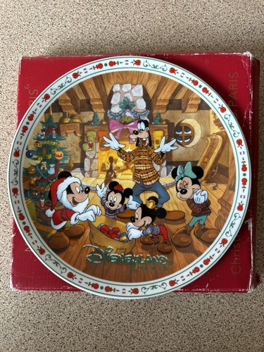 Mickey mouse pluto - &,