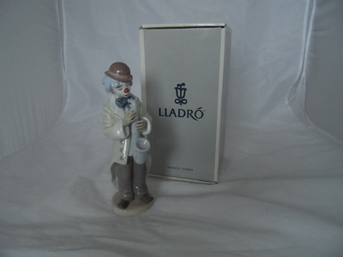 Lladro figurine clown sad sax - clown,