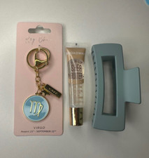 Lip gloss - key ring - hair