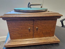 HMV Victor Talking Machine Co. Gramophone, Style VV-VI-122164, Vintage 1920/30s