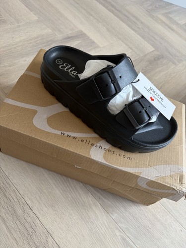 Black buckle adult slider - black,