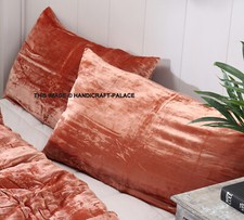 20x36" Crushed Velvet Soft