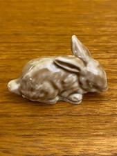 WADE WHIMSIES RABBIT COLLECTABLE