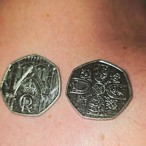 Elizabeth 50p - ii, (1952–2022)