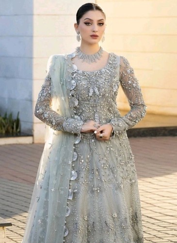 Stunning silver grey formal - stunning,