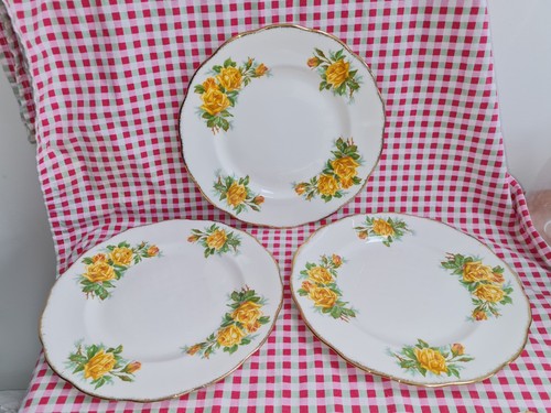 Three vintage royal albert - 3,
