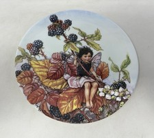 Wedgewood Blackberry Flower