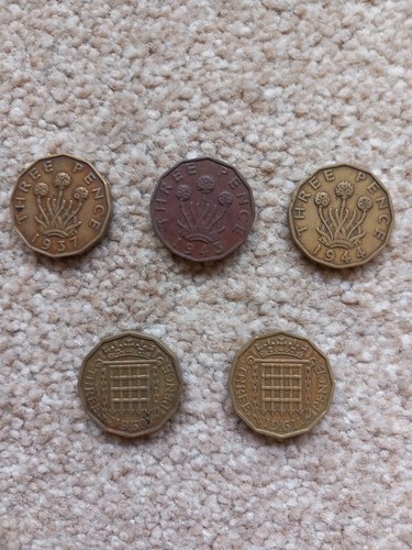 Threepenny bit coins - bit,