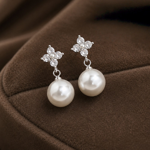 Clip earrings silver - on,