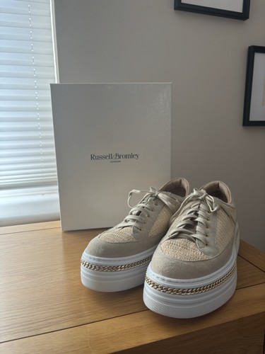 Russell and bromley size - bromley, 40