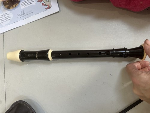 Aulos 205e descant recorder - 205e,