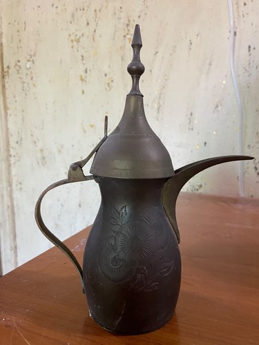 Vintage engraved brass - , dallah