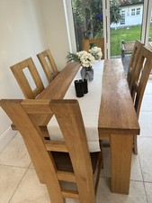 Oak dinning table and chairs 6