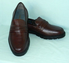 Vtg. SALAMANDER Merlot Leather