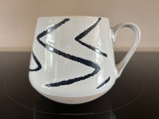 Stoneware Mug By The Old Pottery Company Brand New With The Label White & Blue