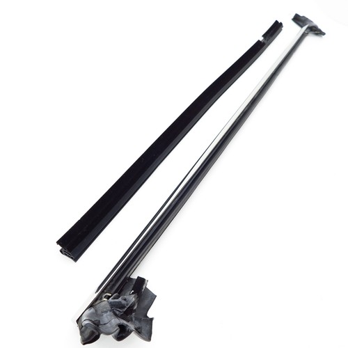 Garnish molding seal - molding, door