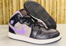 Size 6.5 (GS) - Jordan 1 SE