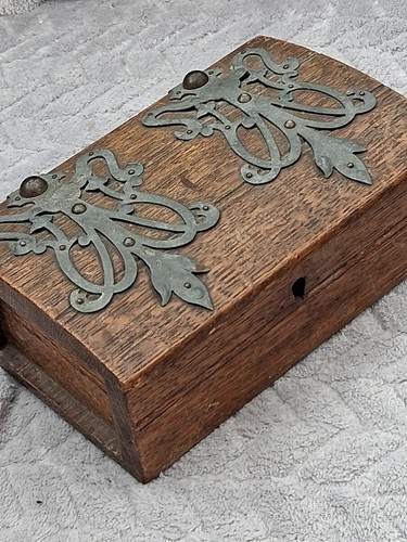 Antique arts and - and, crafts