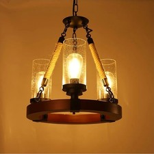 Rustic Farmhouse Wagon Wheel