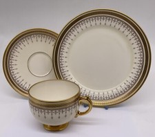 Antique Gold - Ye Olde English