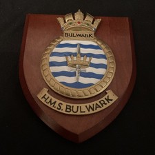 Vintage Original Royal Navy HMS BULWARK Wall Plaque Crest Shield solid Wood