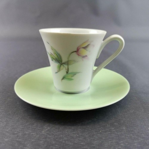 Collectible place setting - , 2
