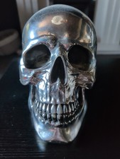 Shiny Silver Skull Resin