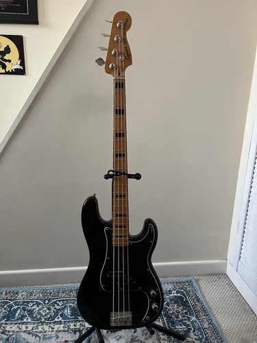 Squier fender classic vibe - by,