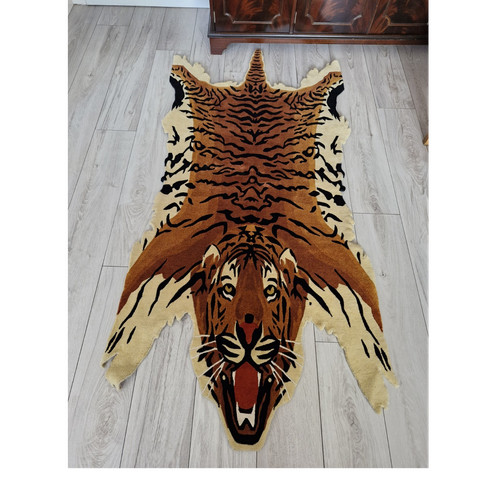 Hand woven tiger - tiger, rug
