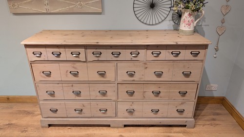 Vintage solid pine merchants - solid,