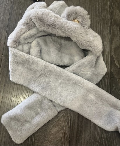 Grey faux fur - bear, cowl/snood