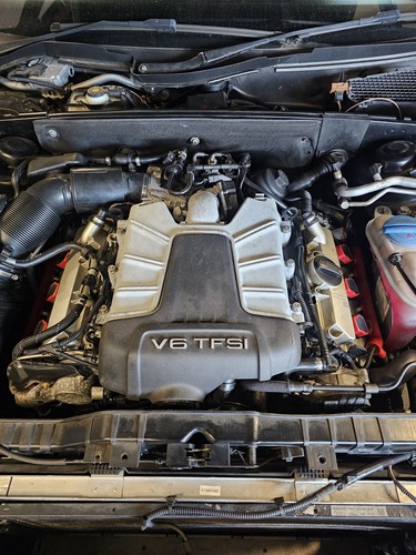 Audi 0tfsi caka engine - s5,