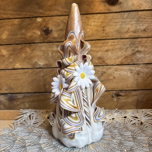 Beautiful hand carved - beautiful,