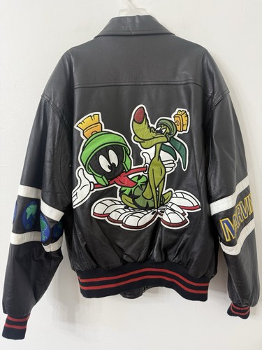 Vintage looney tunes - 90’s,
