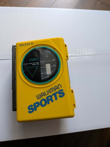 Vintage 1986 sony 45 - vintage,