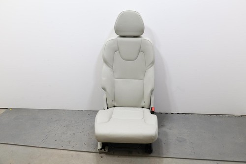 2020 volvo xc90 seater - 7,