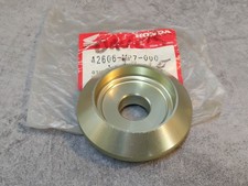 Rear Wheel Locking Spacer VFR750R RC30 1987-90 HONDA 42606-MR7-000