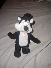 Vintage Looney Tunes Pepe Le