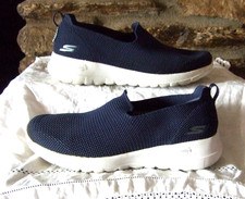 SKECHERS BLUE AIR COOLED GOGA MAT STRETCH FIT GO WALK SHOES SZ 5 38