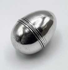 GEORGE II PERIOD SILVER NUTMEG