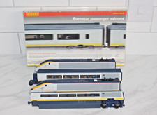 HORNBY 00 GAUGE  EUROSTAR SET plus R4013 PASSENGER SALOON COACHES PACK