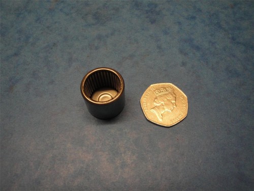 Triumph gearbox needle roller - gearbox,