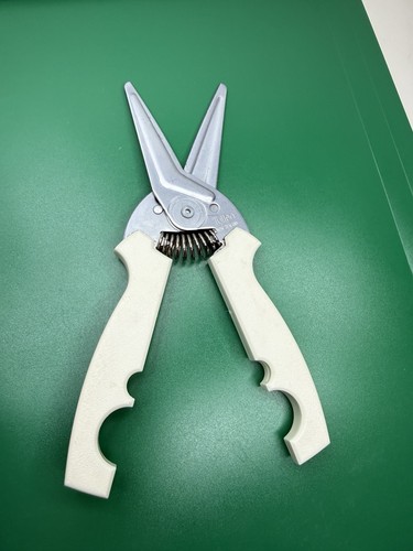 Tullen shears snips scissors - tullen,