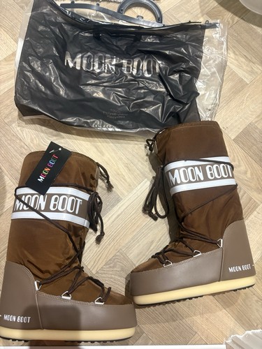 Bnwt auth chocolate brown - brown, tall
