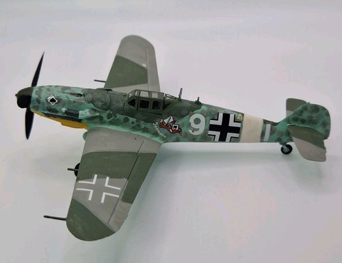 Plastic scale model of - plastic,
