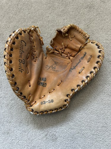 Vintage coach baseball - coach, 83-50
