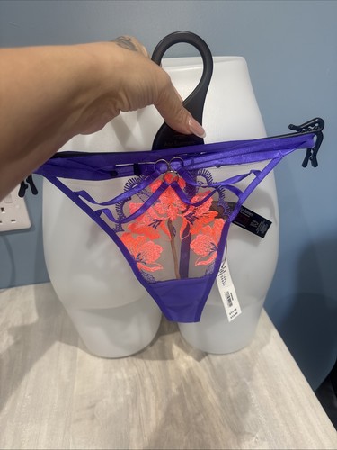 Ann summers dusk till dawn - till,