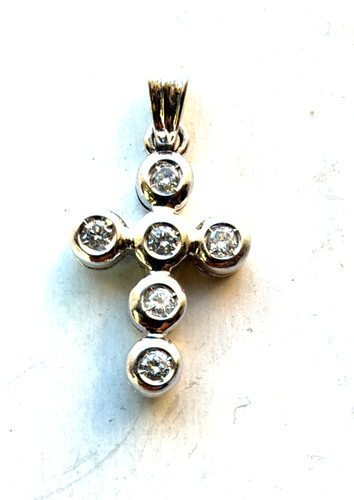 9ct gold diamond - ,