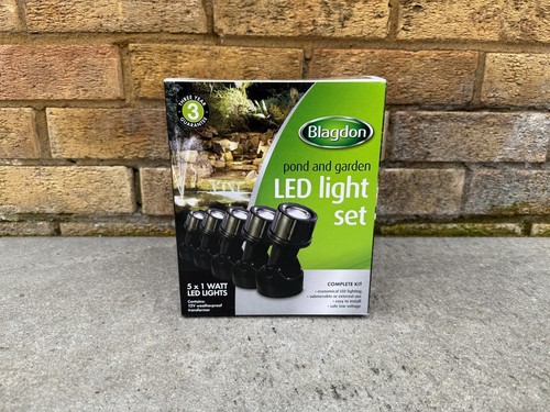 Blagdon pond garden led - &,